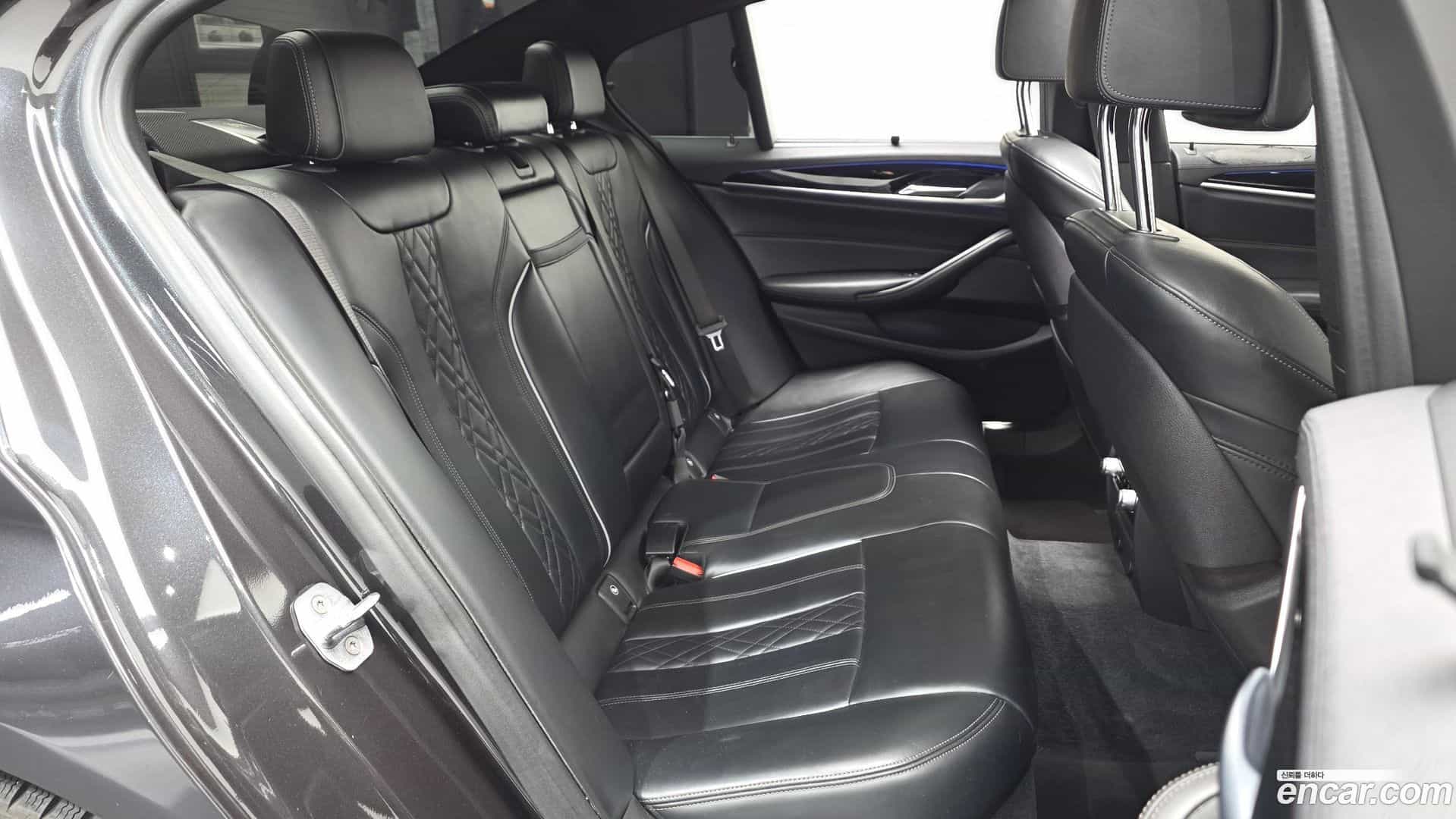 5-Series BMW 2018.4-OPTION-016