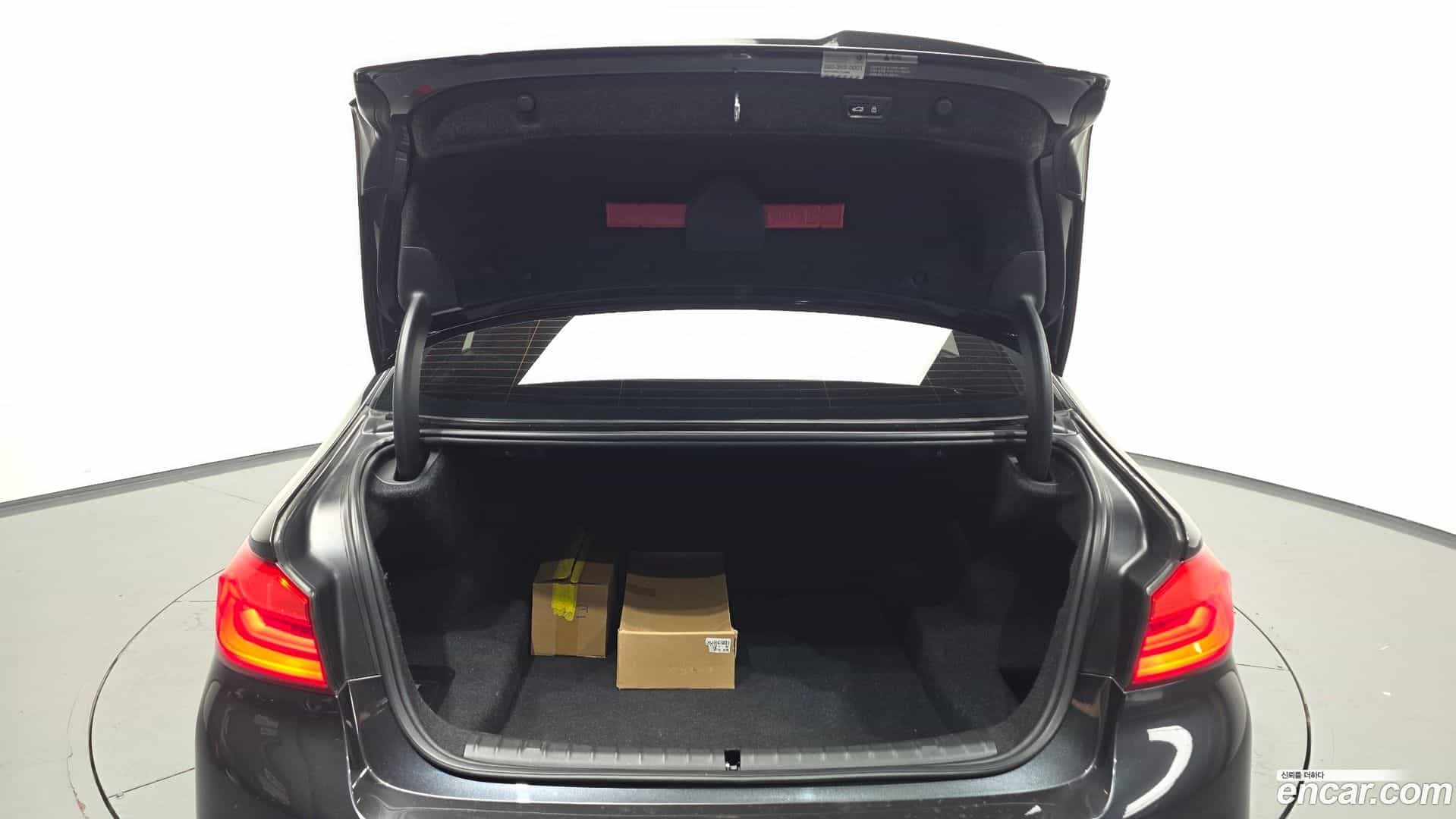5-Series BMW 2018.4-OPTION-023