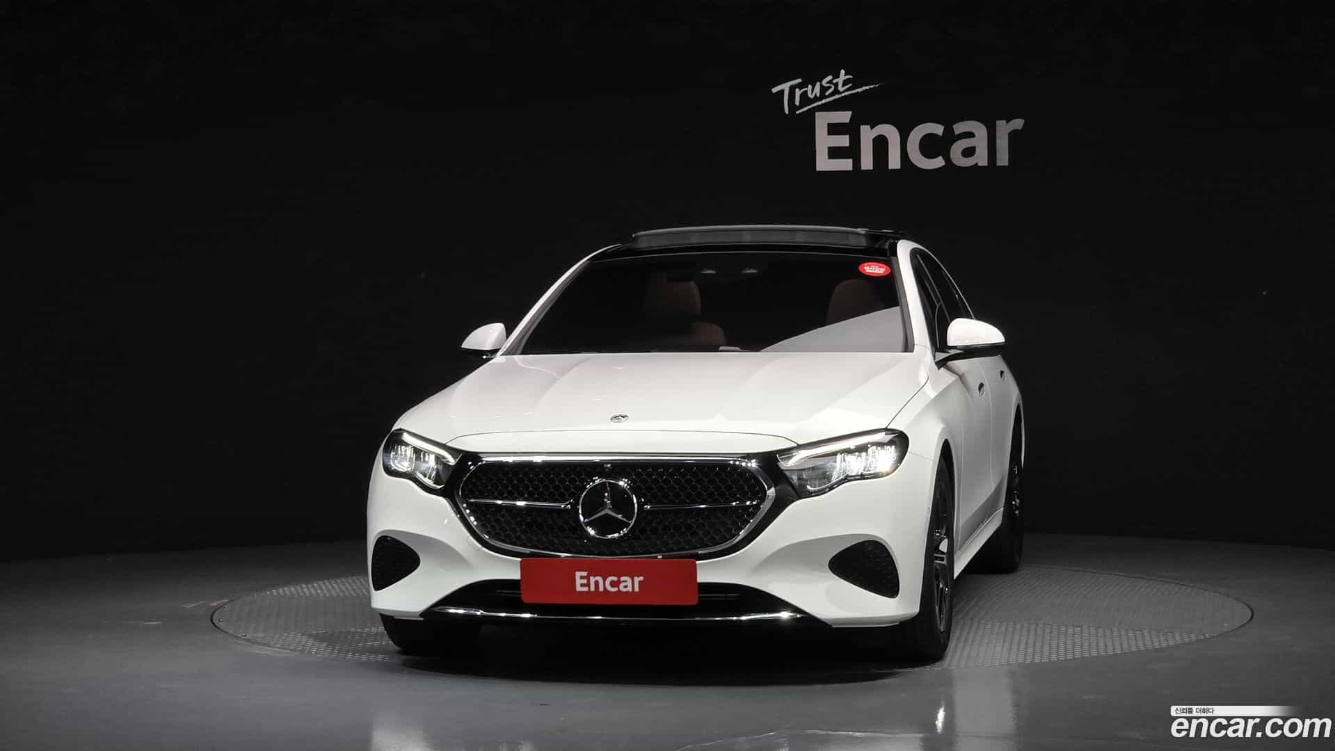 E-Class Mercedes-Benz 2025.5-OUTER-003