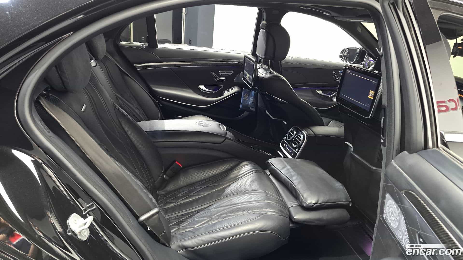 S-Class Mercedes-Benz 2015.8-OPTION-015