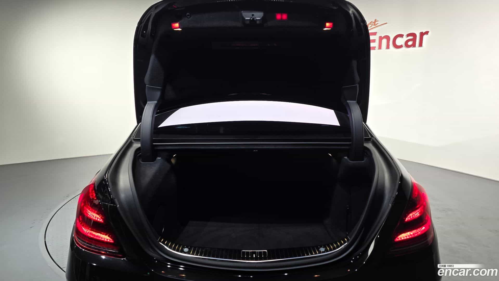 S-Class Mercedes-Benz 2015.8-OPTION-021
