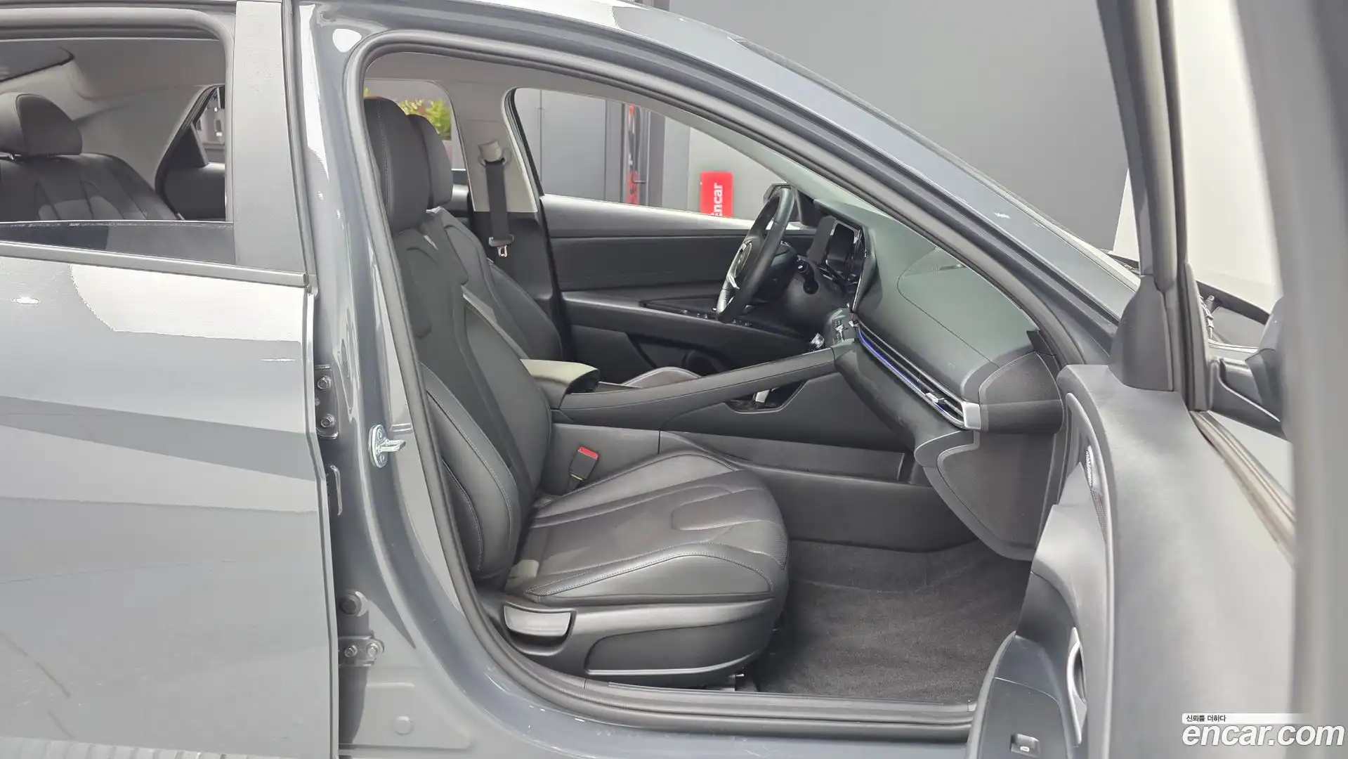 AVANTE Hyundai 2024.8-OPTION-015