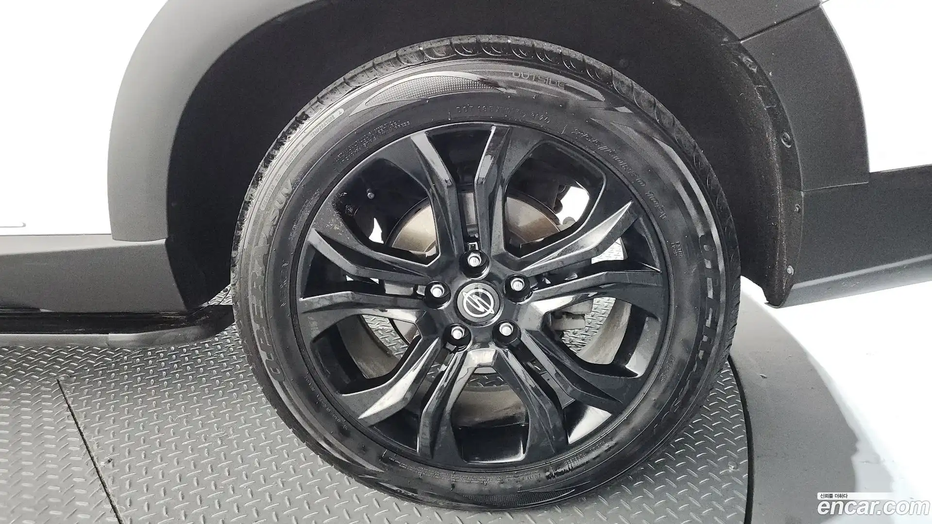 Rexton KG Mobility 2022.8-OUTER-031