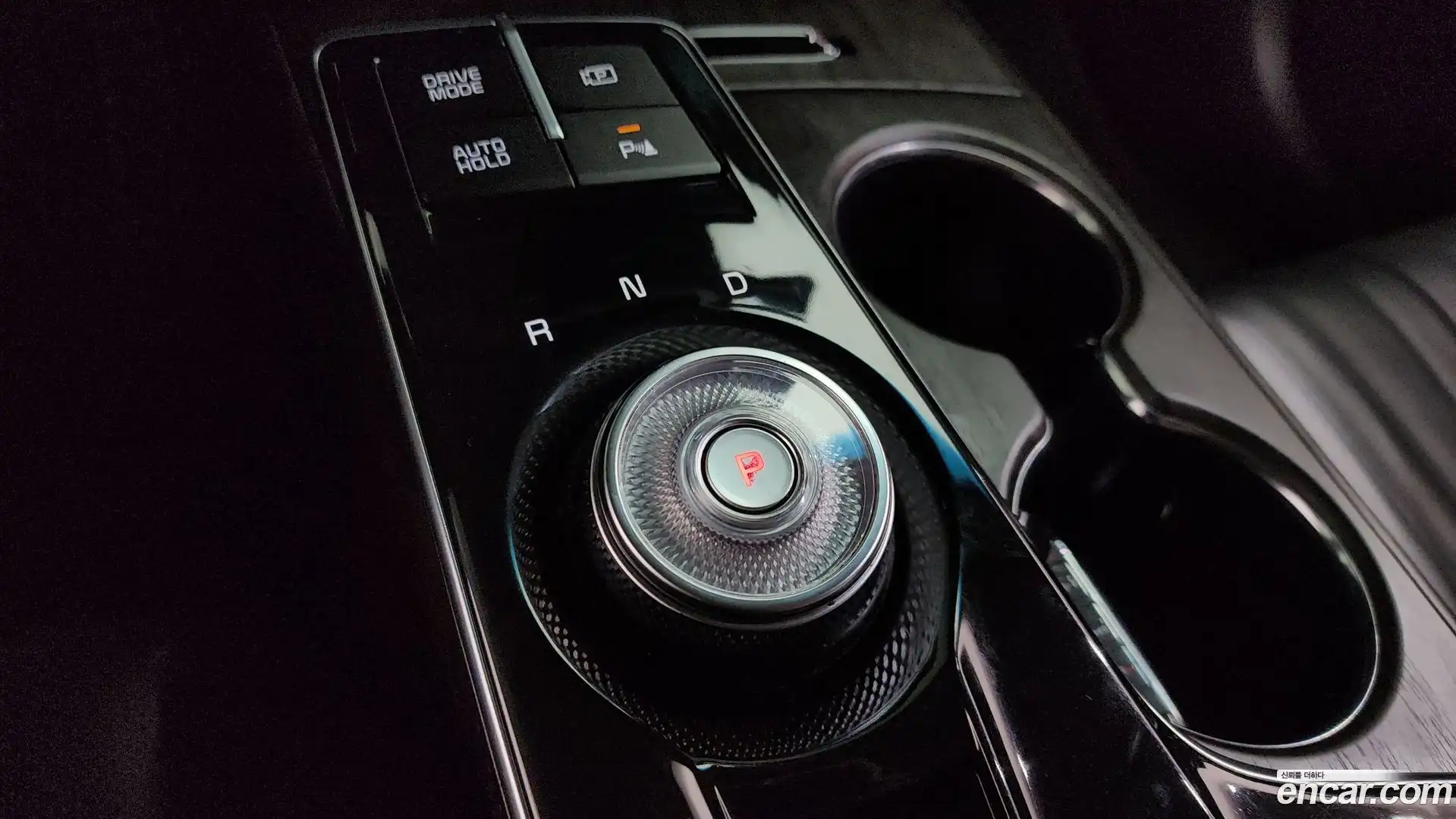 K8 Kia 2022.0-INNER-009