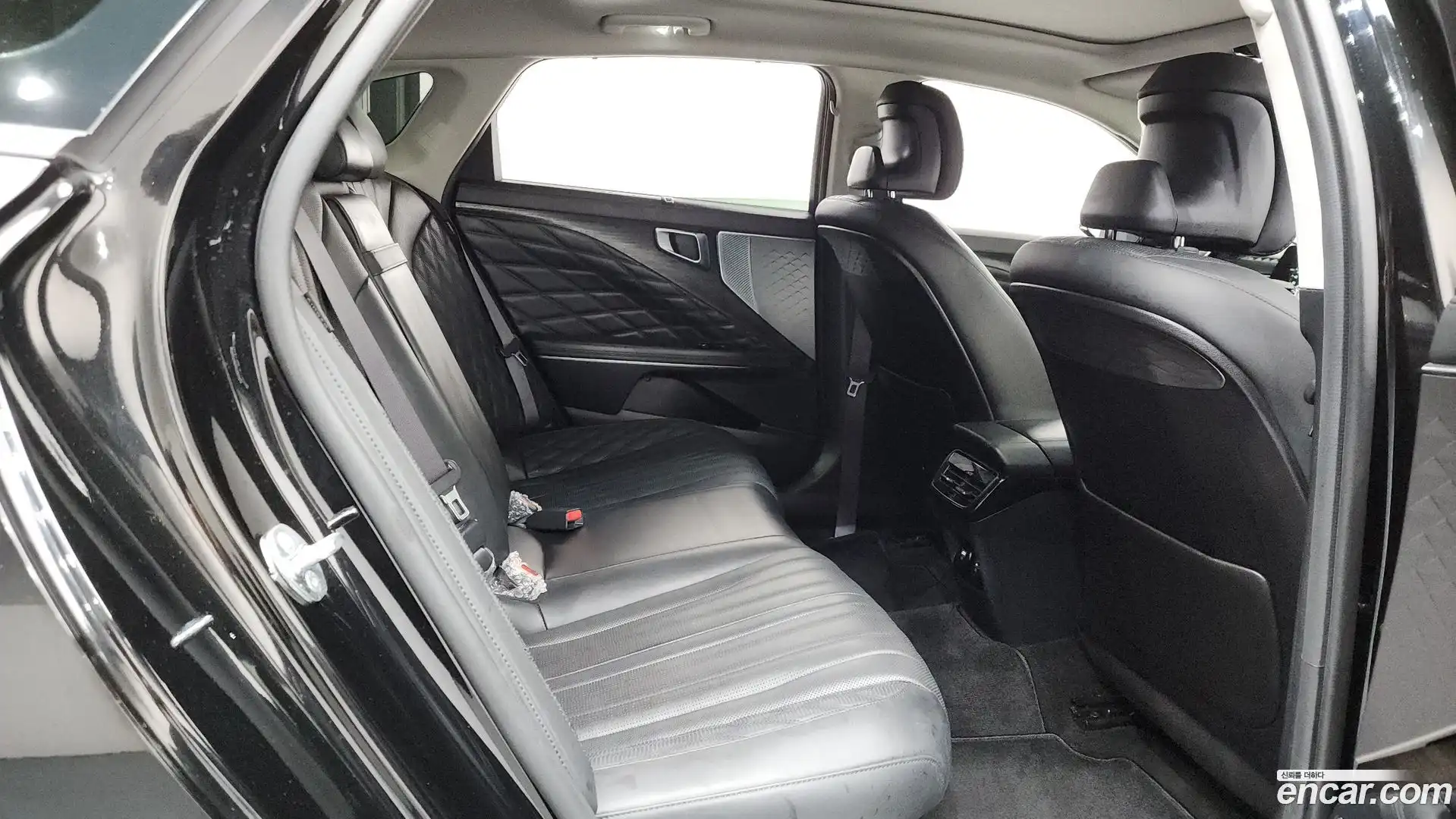 K8 Kia 2022.0-OPTION-015