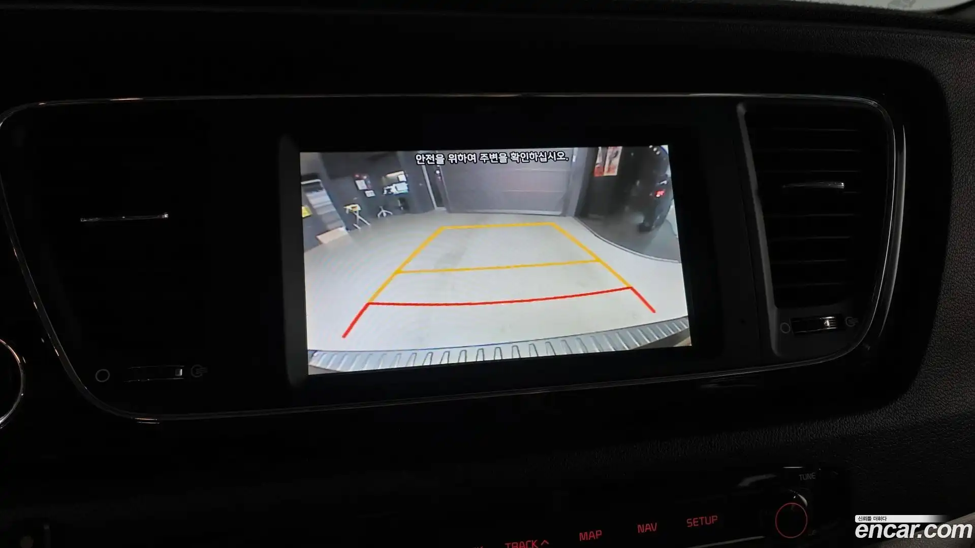 Canival Kia 2019.8-OPTION-019