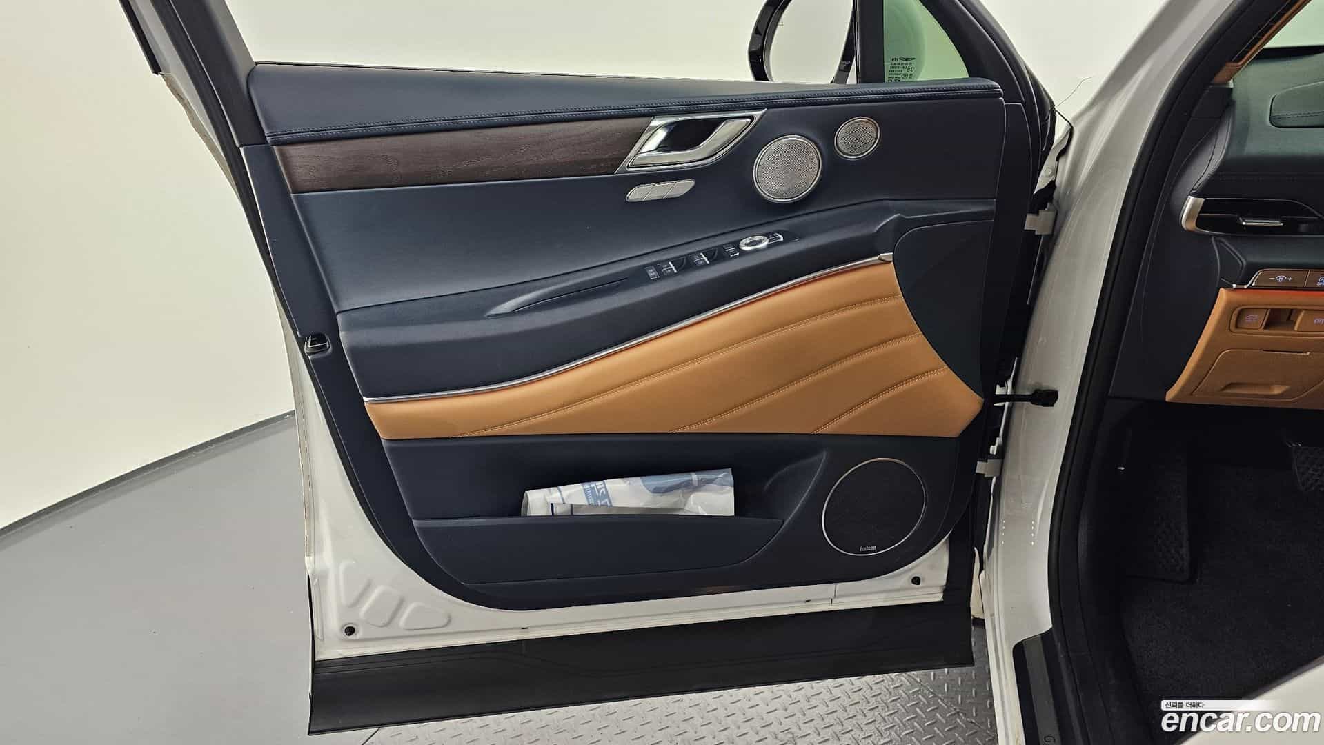 GV80 Genesis 2022.4-INNER-034