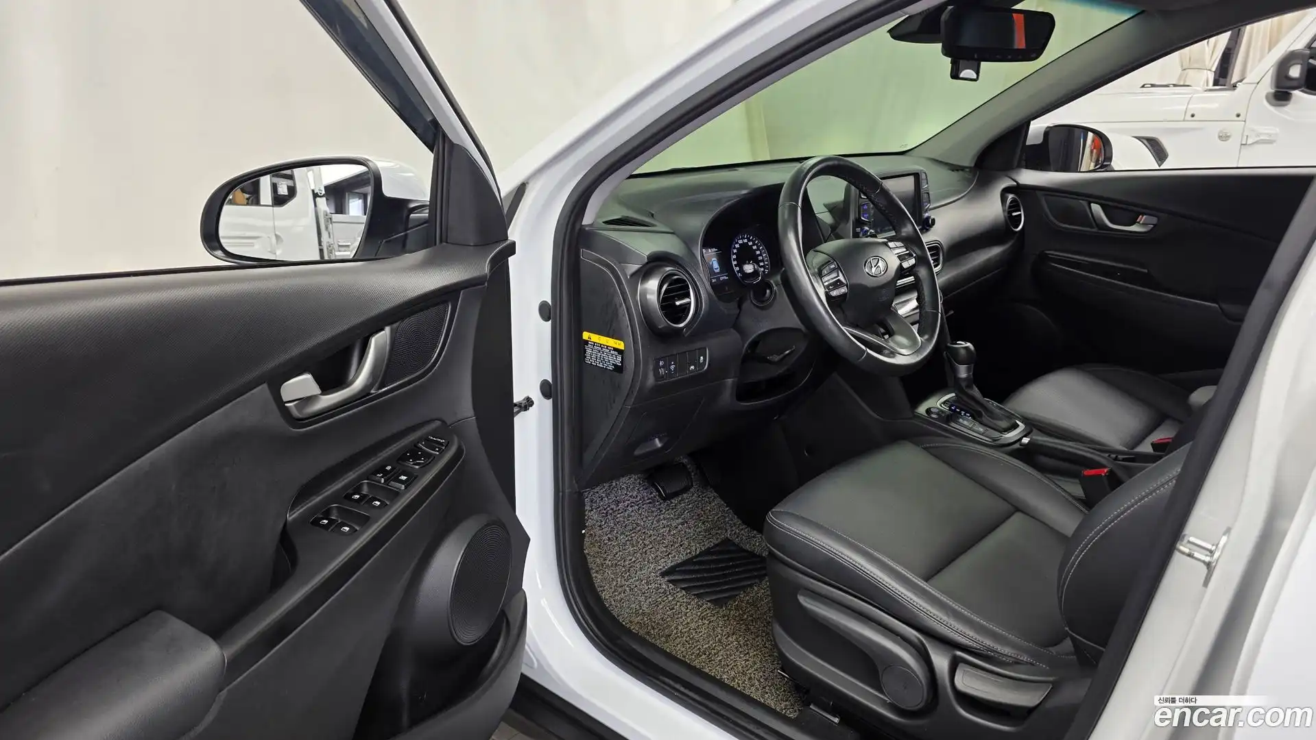Kona Hyundai 2019.11-INNER-010