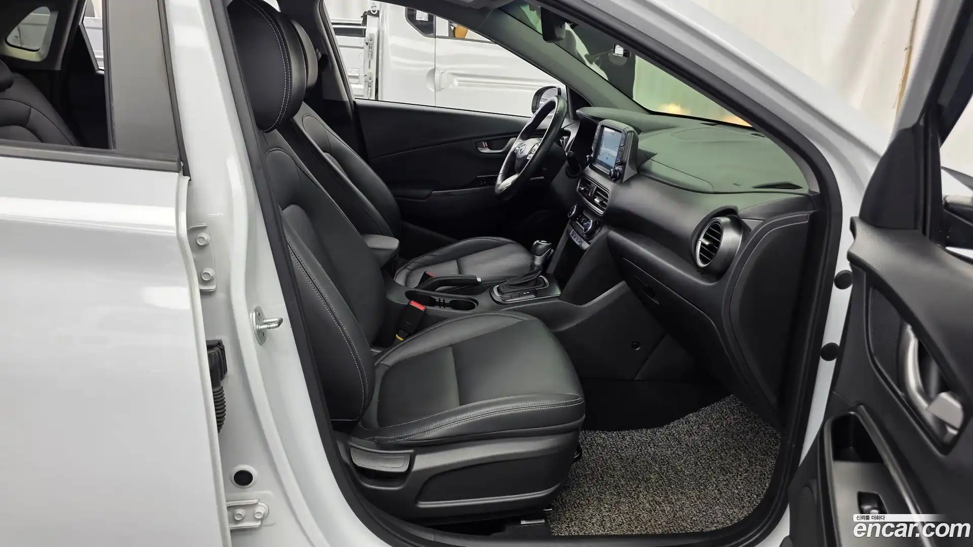 Kona Hyundai 2019.11-OPTION-015