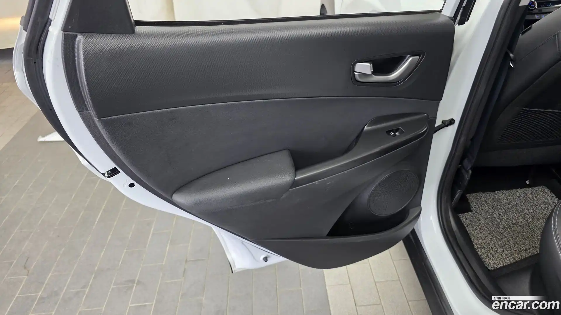 Kona Hyundai 2019.11-INNER-035