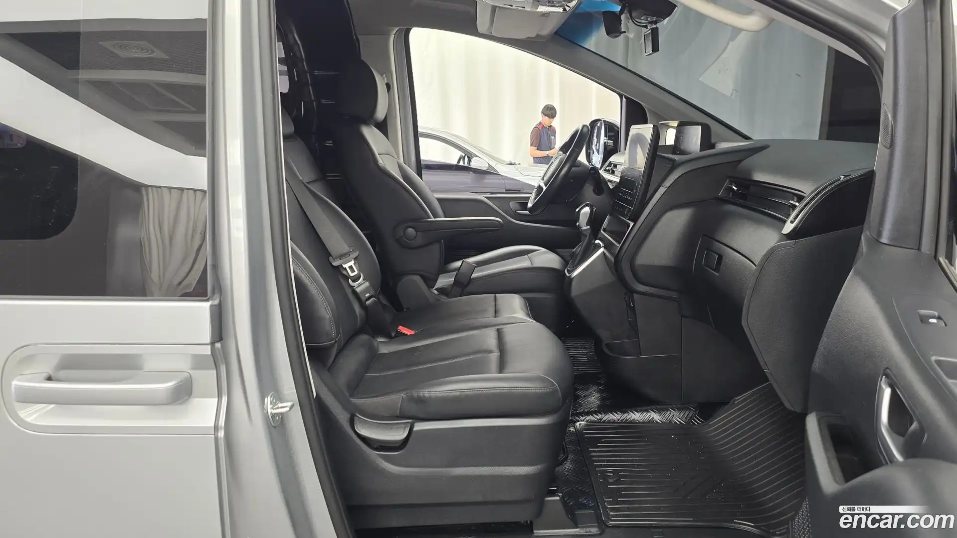 Staria Hyundai 2023.6-INNER-036