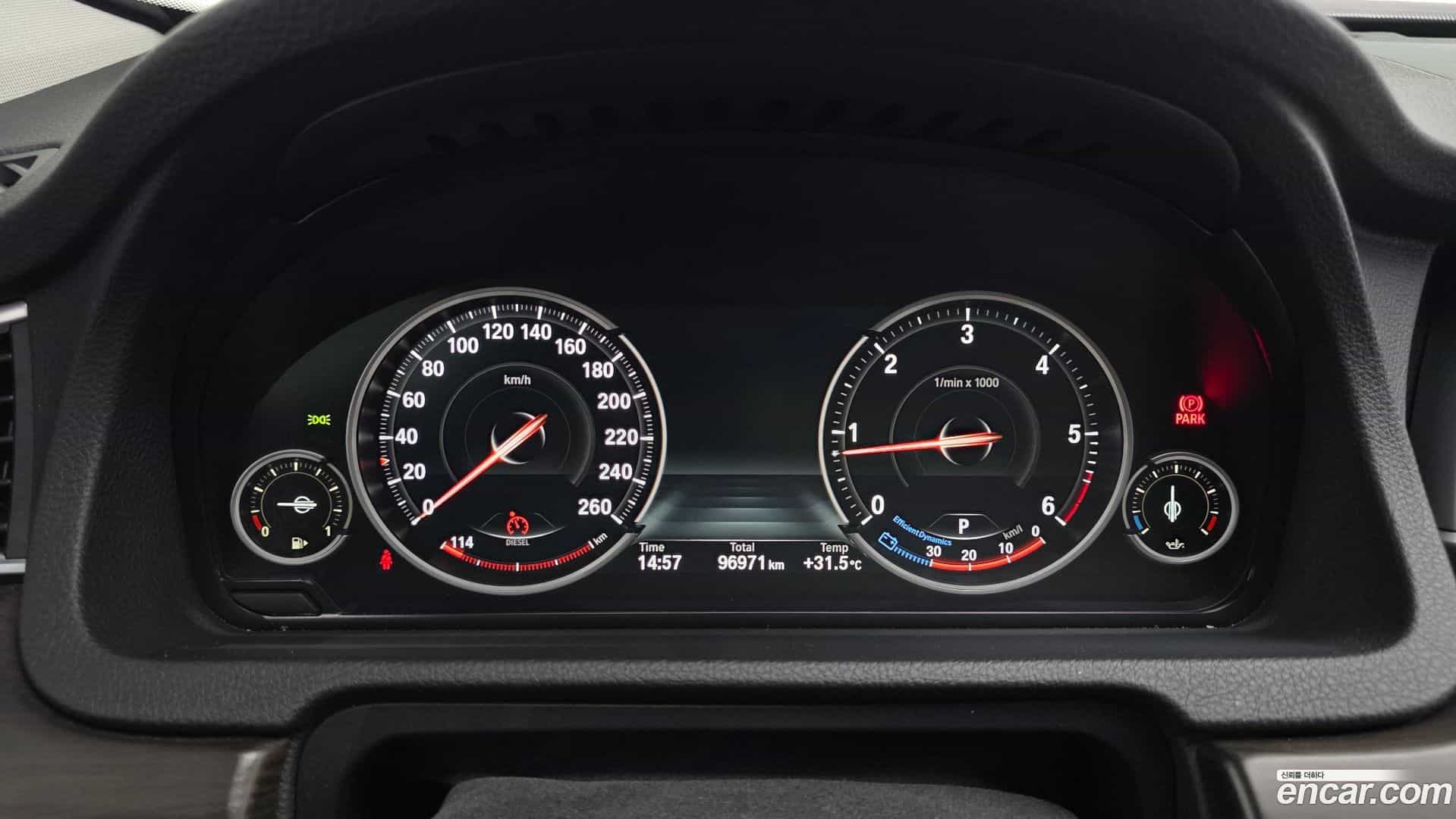 Gran Turismo BMW 2013.5-INNER-008