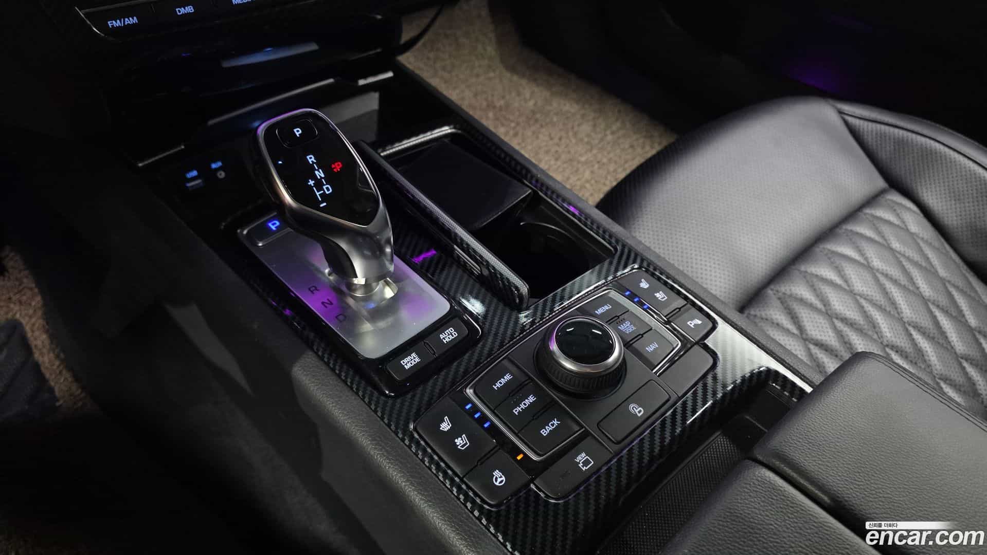 G80 Genesis 2017.3-INNER-009