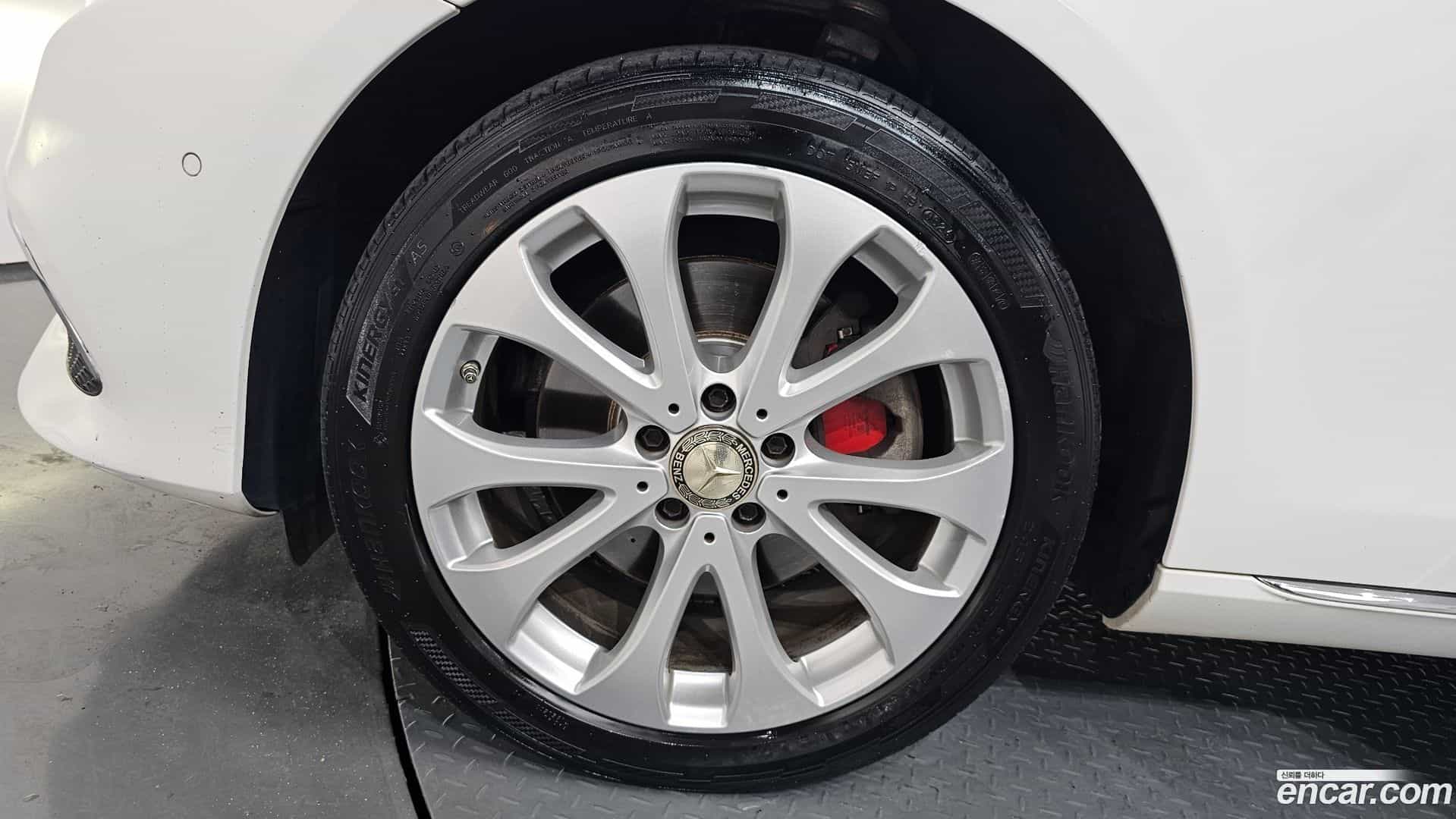 E-Class Mercedes-Benz 2016.7-OUTER-005