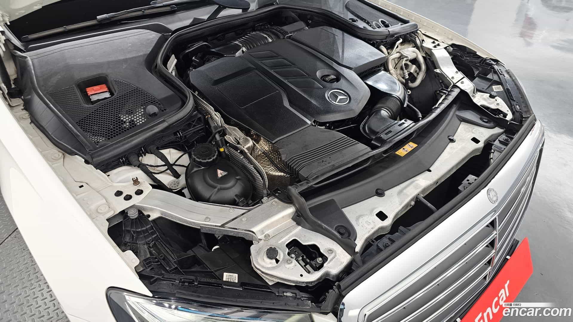 E-Class Mercedes-Benz 2016.7-OUTER-006