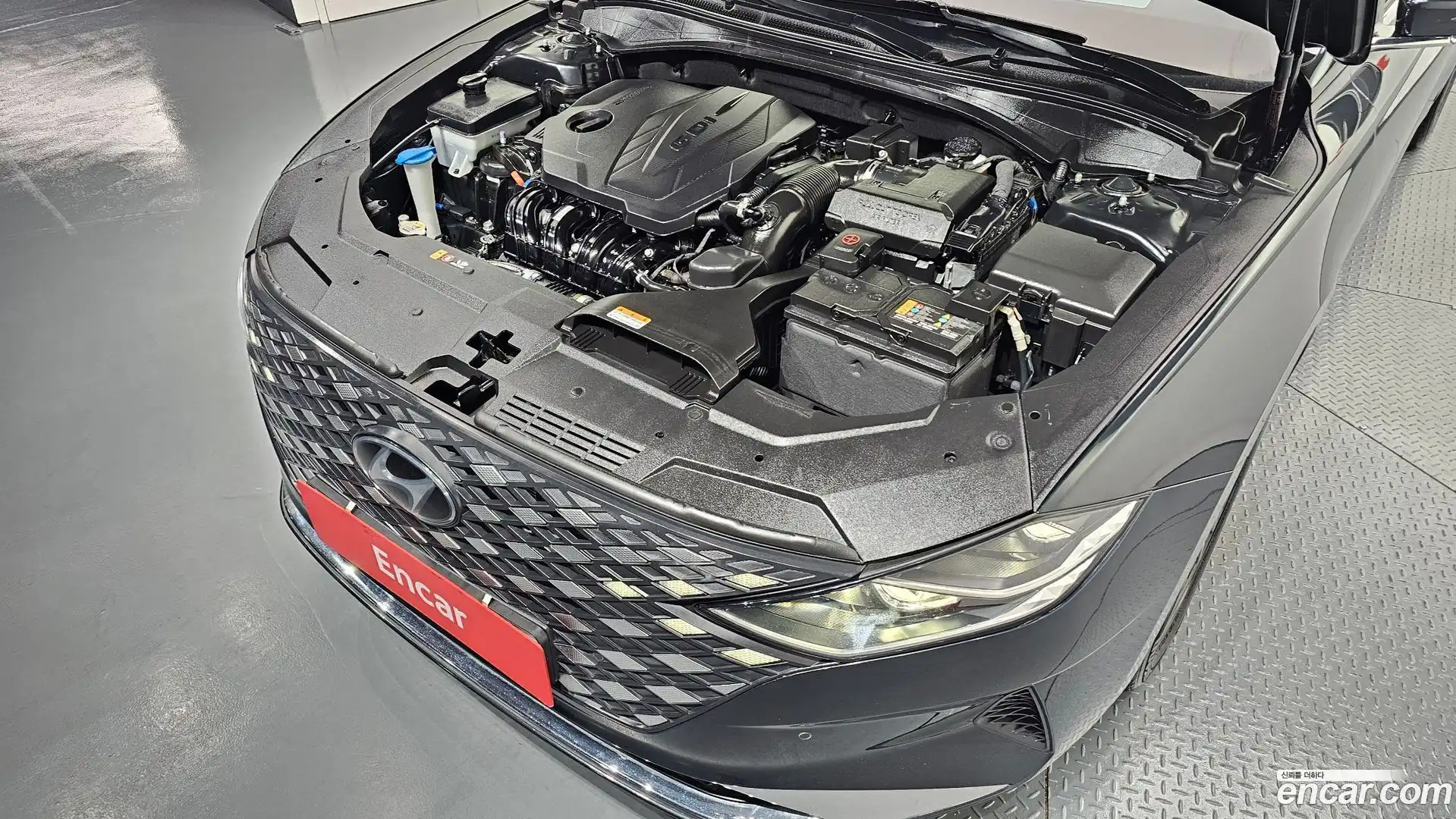 Grandeur Hyundai 2020.0-OUTER-006
