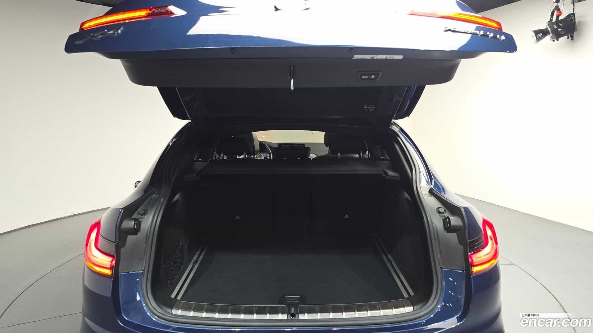 X4 BMW 2021.6-OPTION-043