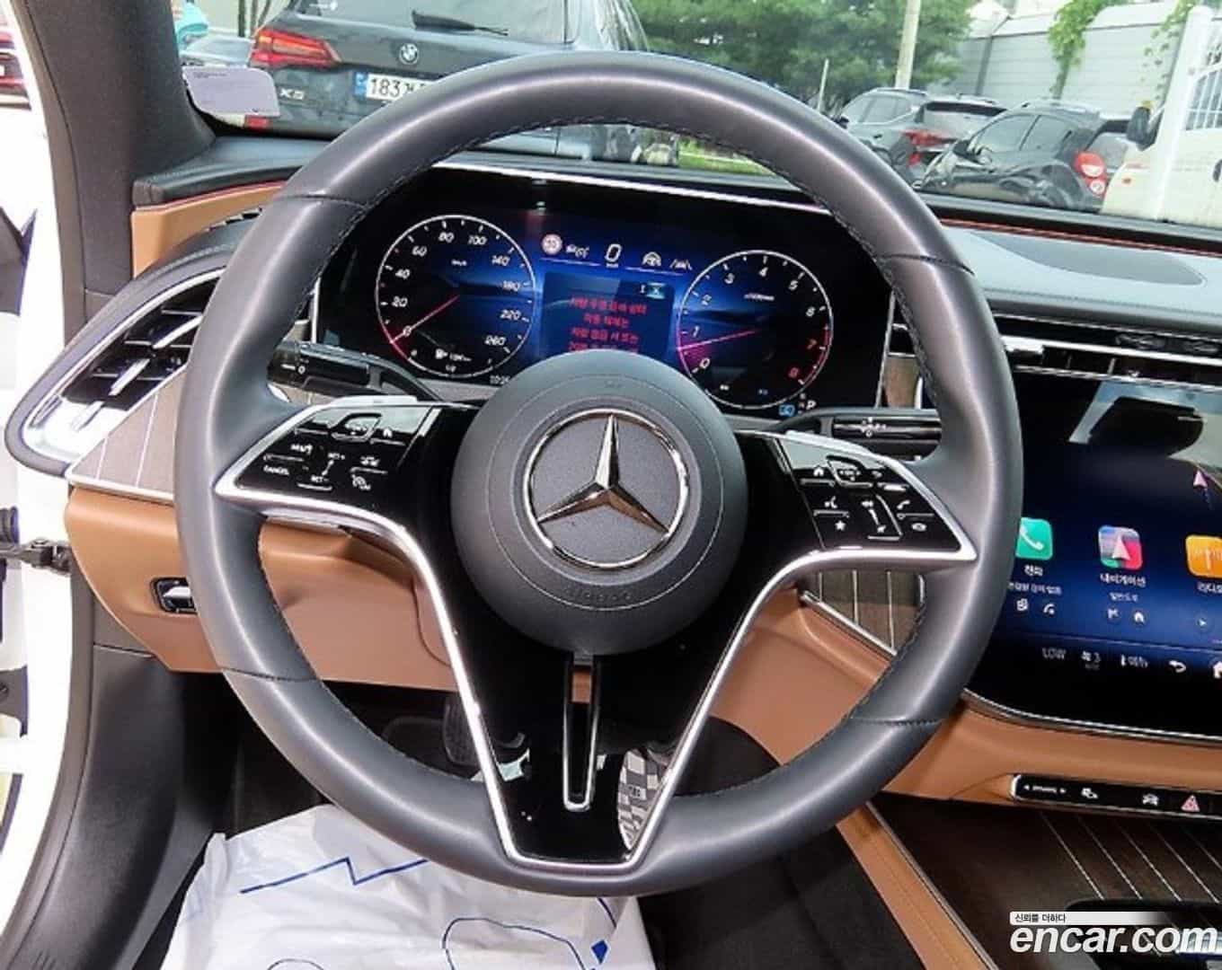 E-Class Mercedes-Benz 2024.4-INNER-010