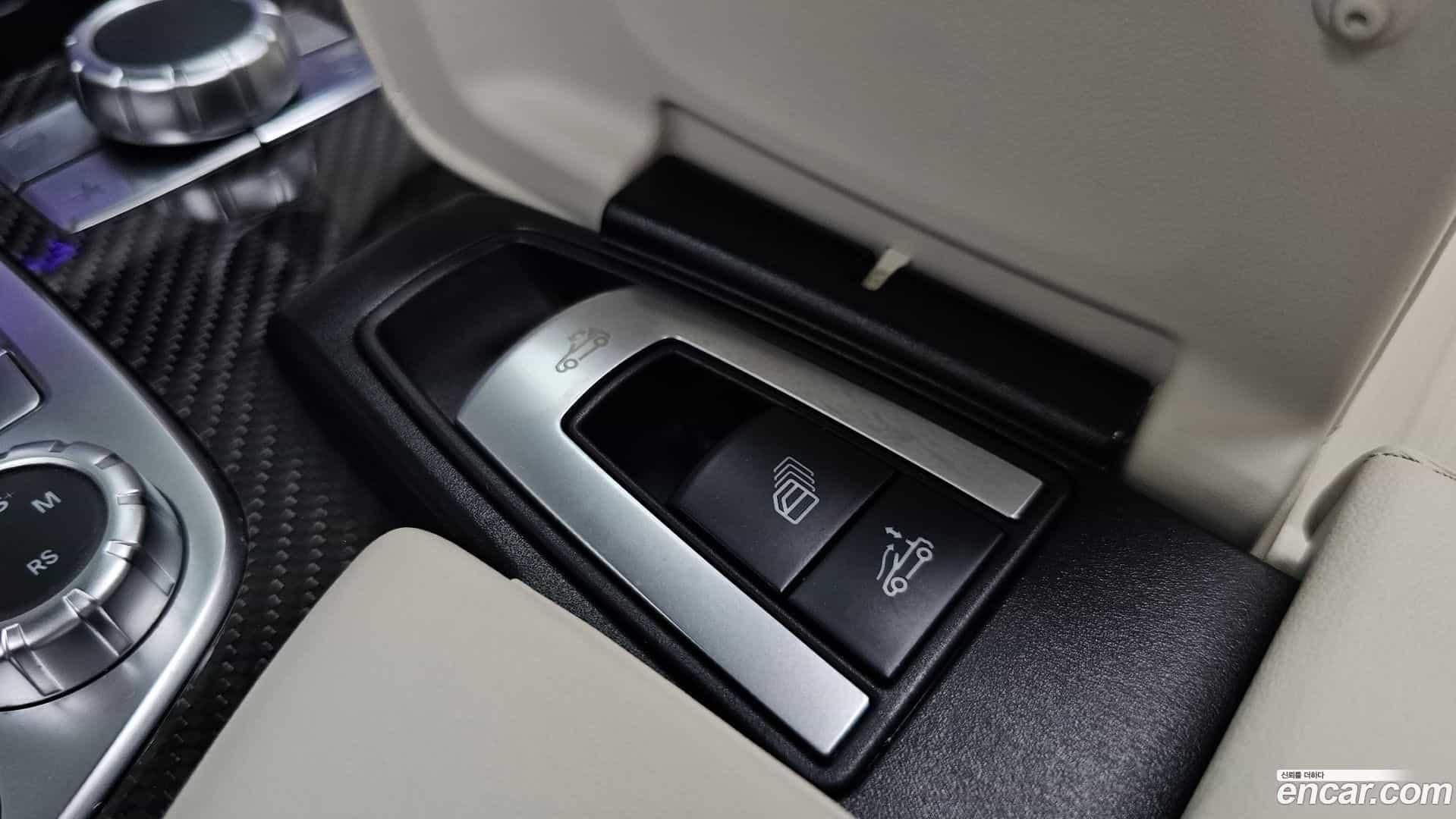 SL-Class Mercedes-Benz 2013.5-OPTION-021