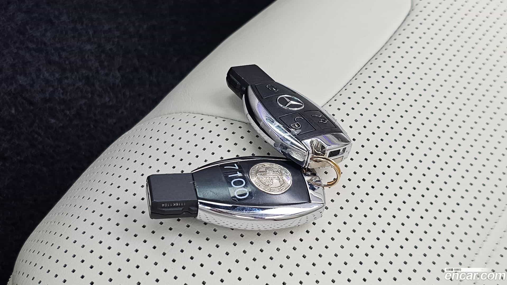 SL-Class Mercedes-Benz 2013.5-OPTION-022