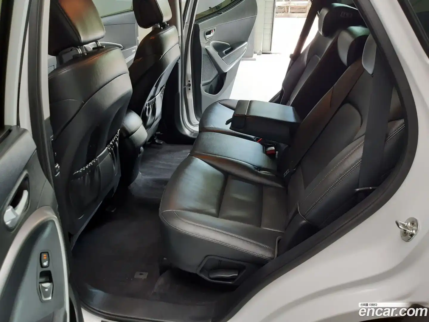 Santafe Hyundai 2017.9-OPTION-015