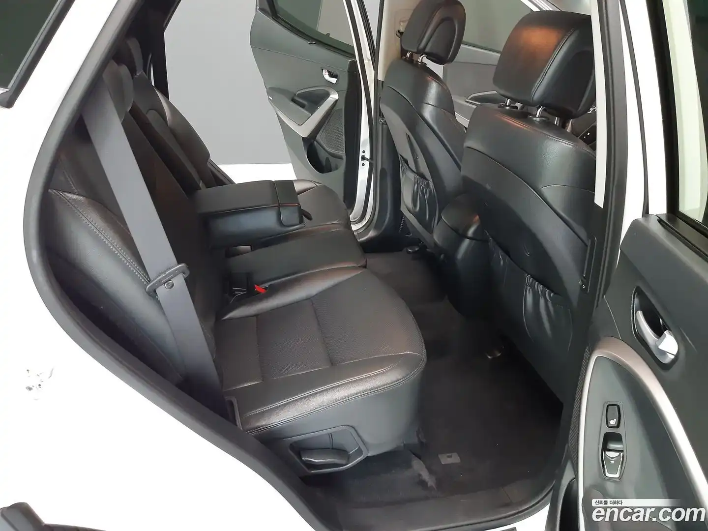 Santafe Hyundai 2017.9-OPTION-017