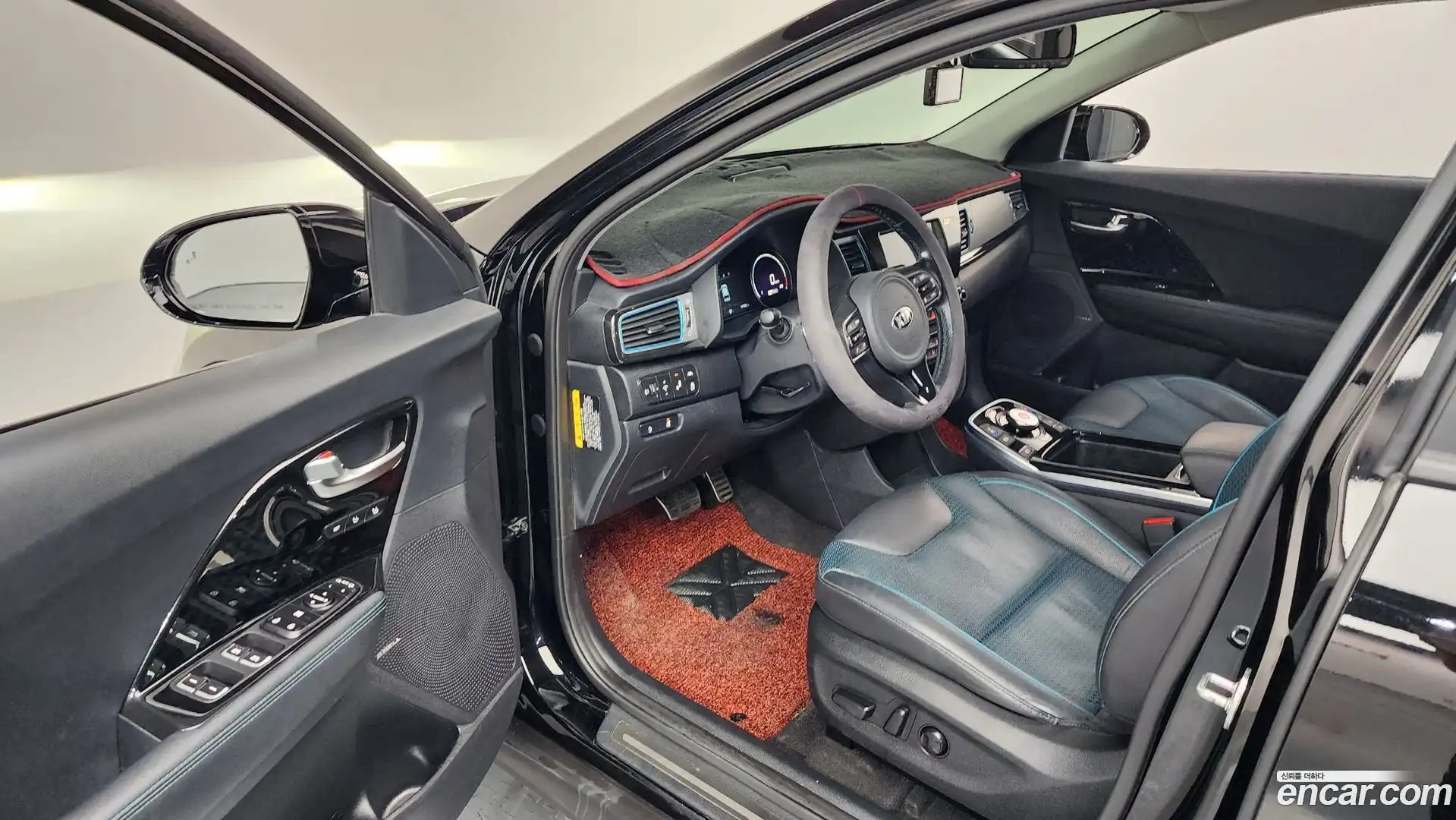Niro Kia 2018.10-INNER-010