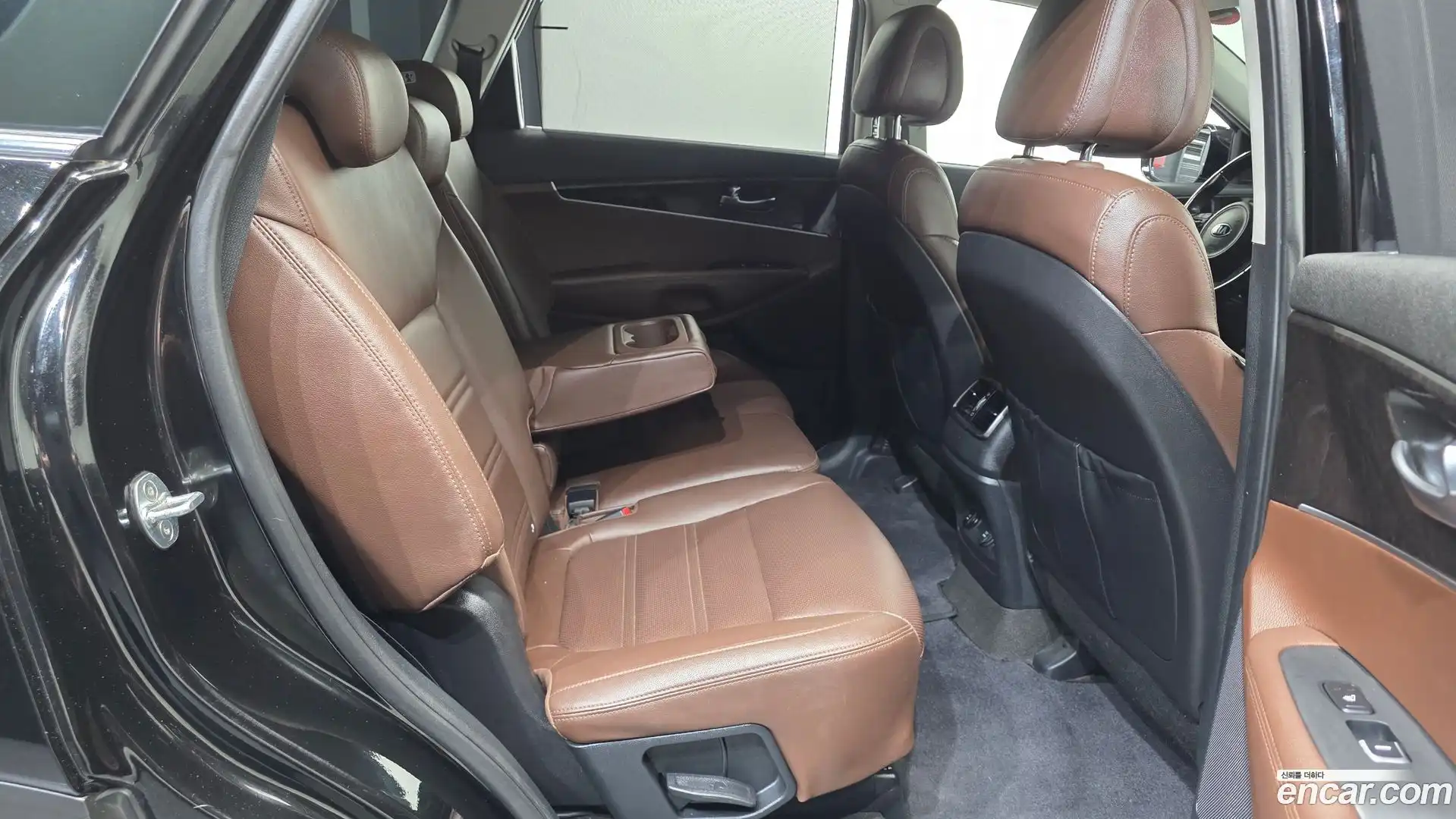 Sorento Kia 2017.0-OPTION-015
