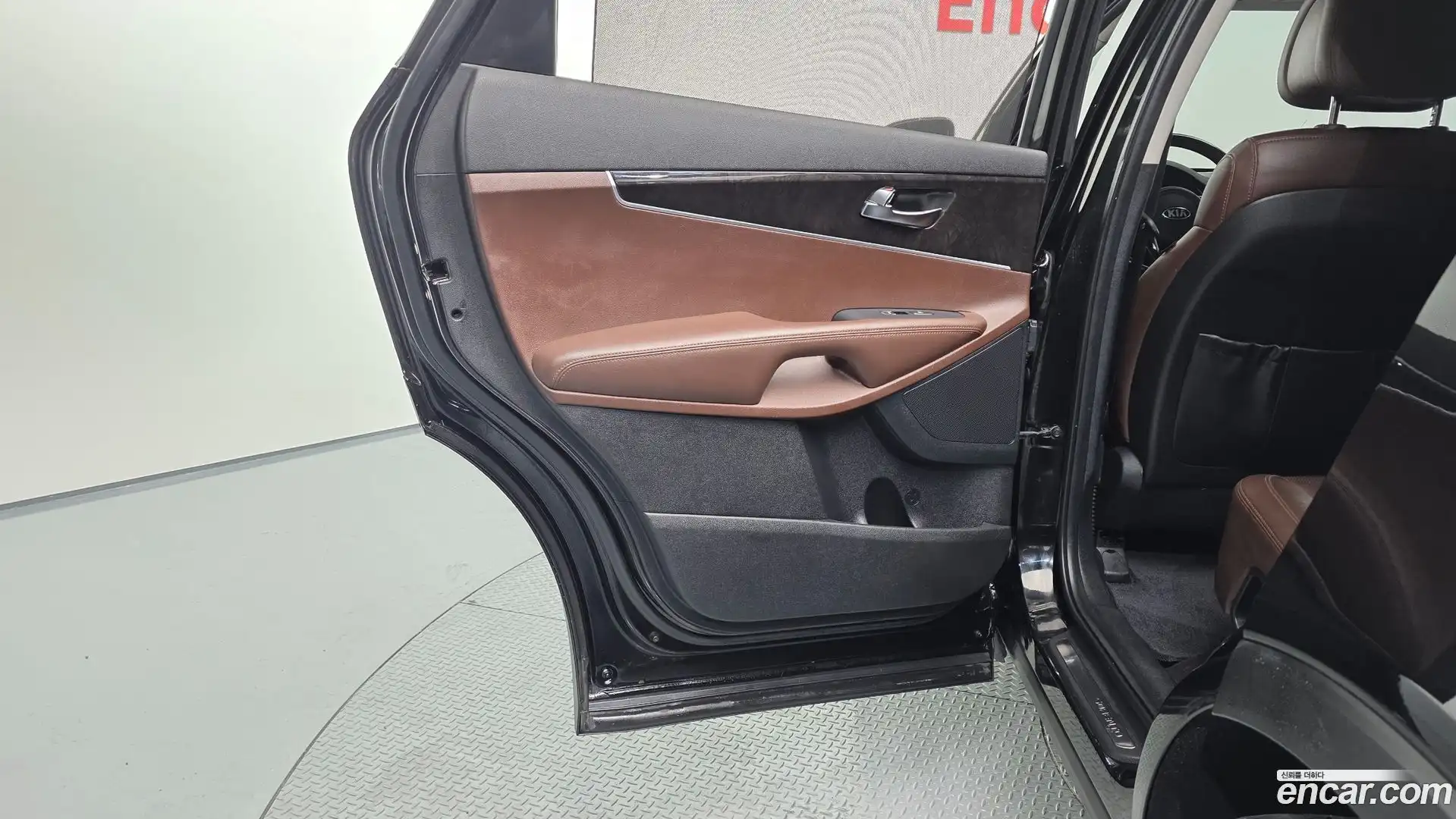 Sorento Kia 2017.0-INNER-035