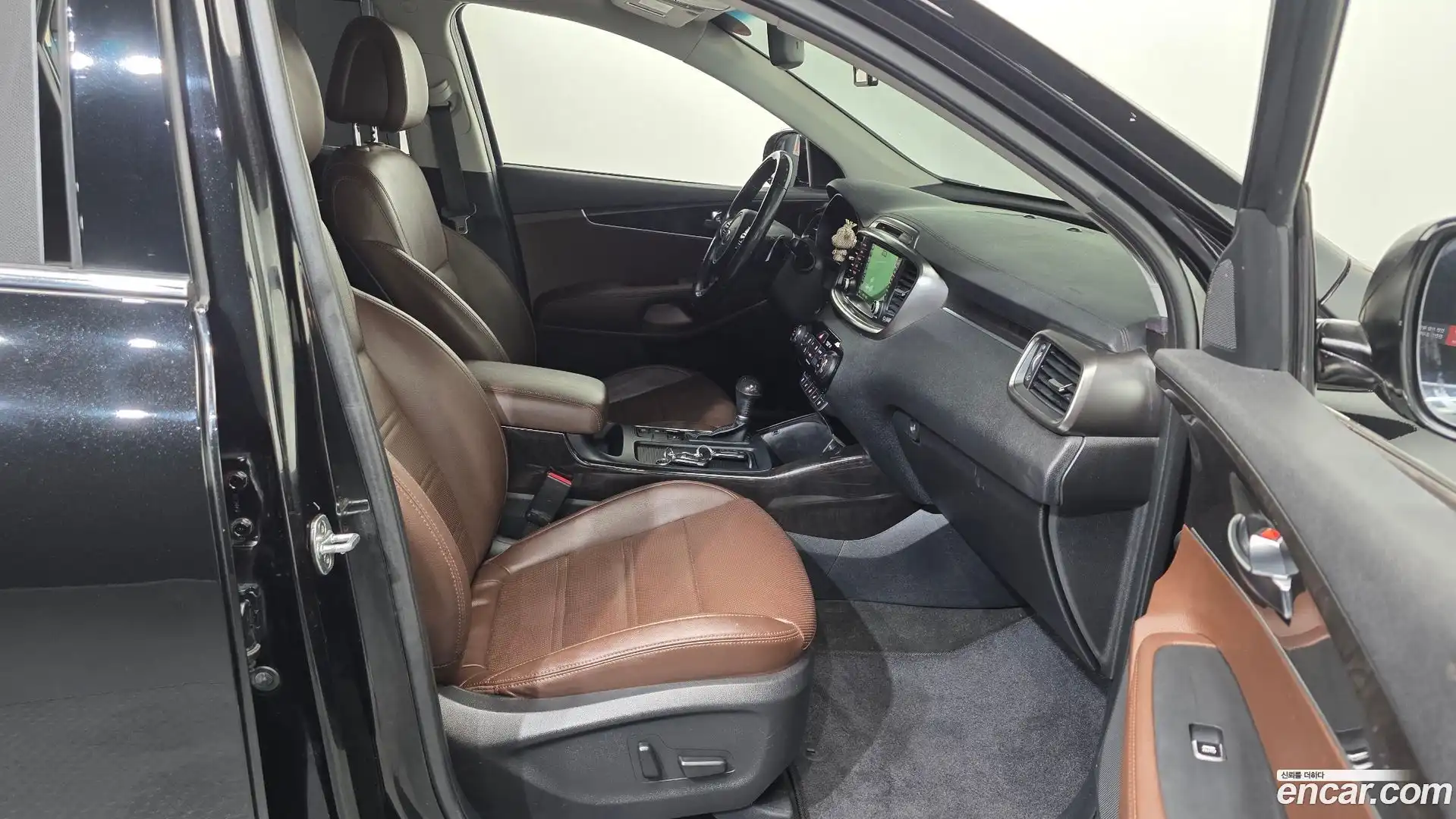 Sorento Kia 2017.0-INNER-036