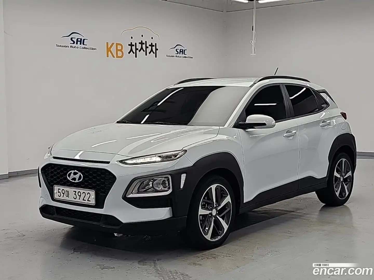 Kona Hyundai 2018.9-OUTER-001
