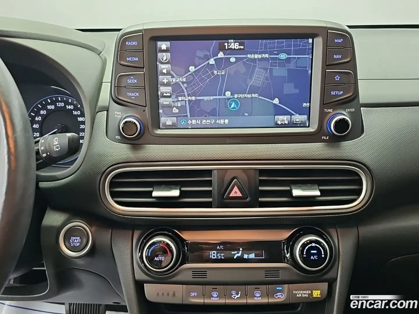 Kona Hyundai 2018.9-INNER-010