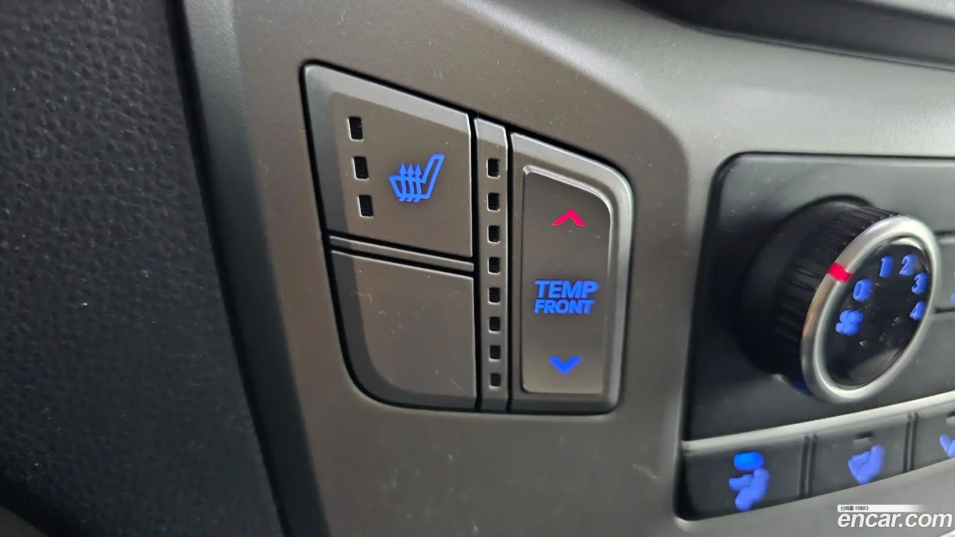 Starex Hyundai 2015.8-INNER-036