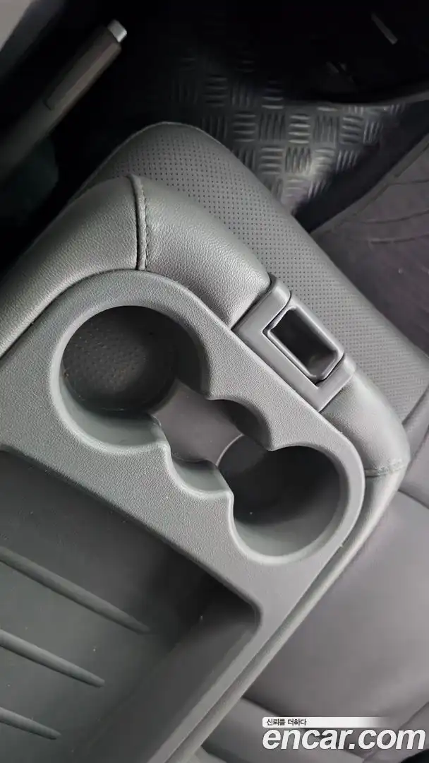 Starex Hyundai 2015.8-OPTION-044