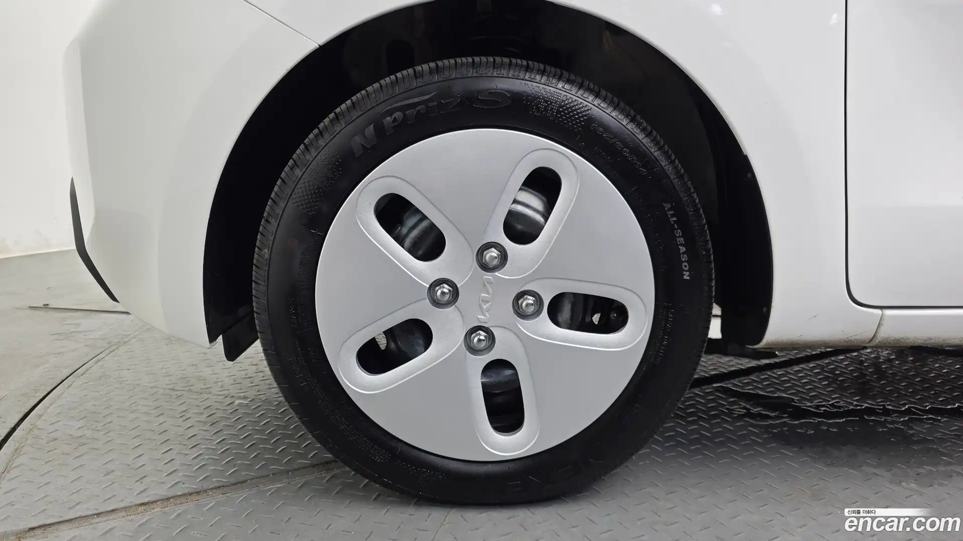 RAY Kia 2026.0-OUTER-005