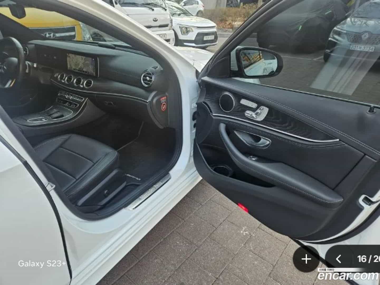 E-Class Mercedes-Benz 2020.10-OPTION-020