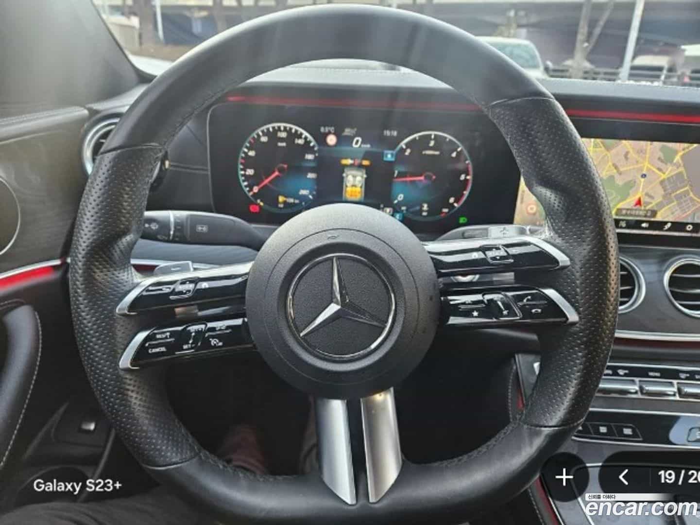 E-Class Mercedes-Benz 2020.10-OPTION-023