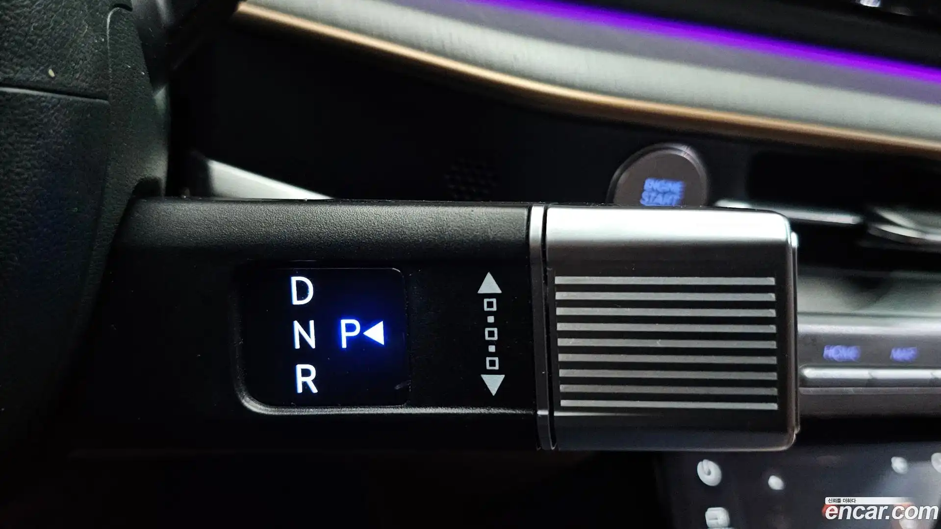 Grandeur Hyundai 2023.0-INNER-009