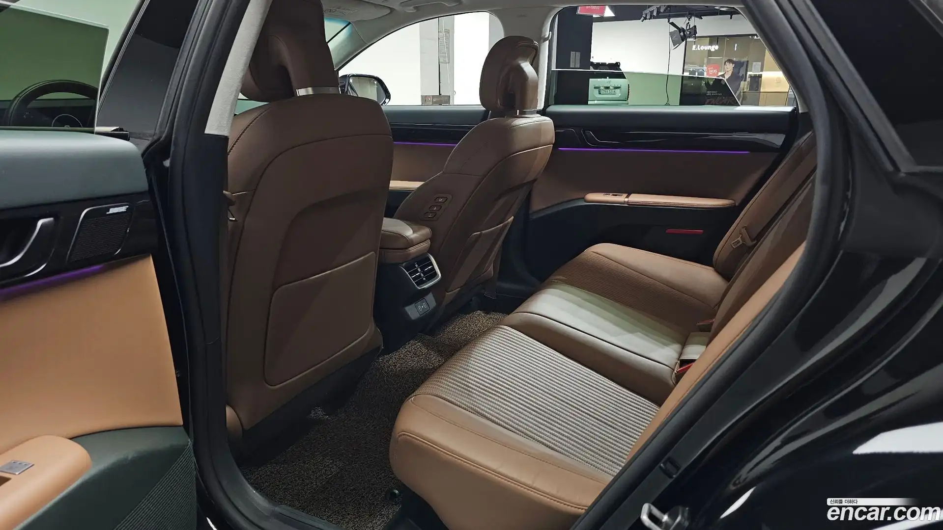 Grandeur Hyundai 2023.0-INNER-036
