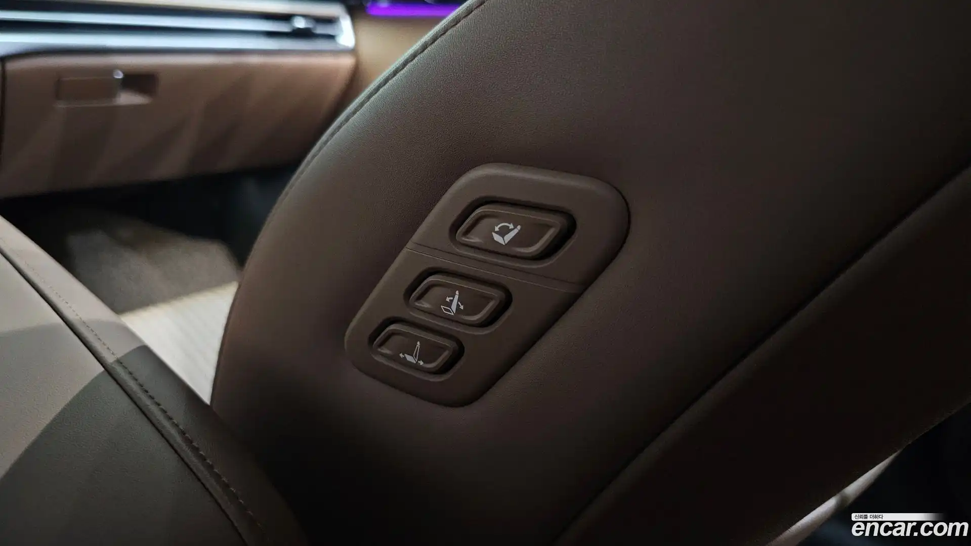 Grandeur Hyundai 2023.0-OPTION-053