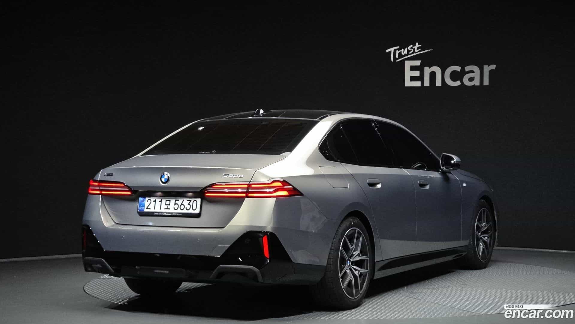 5-Series BMW 2025.4-OUTER-002