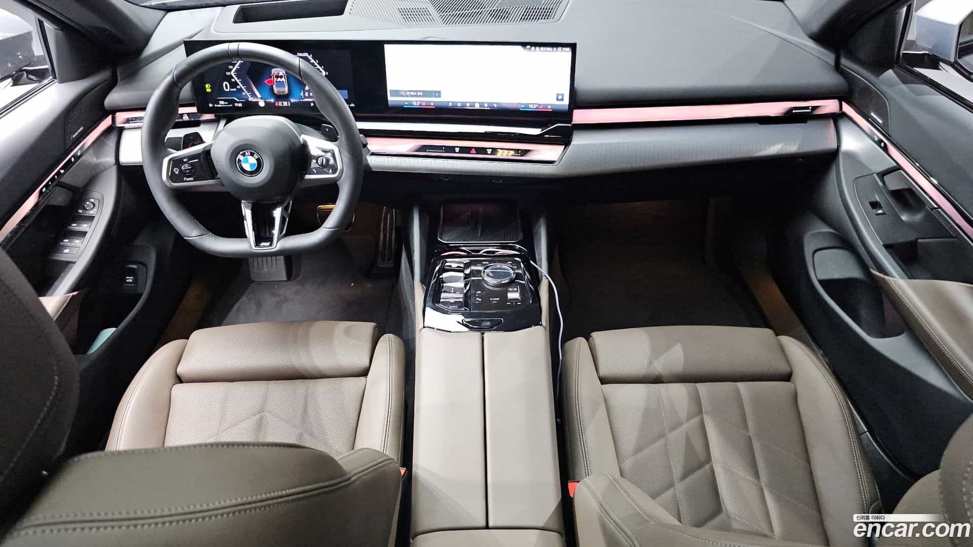 5-Series BMW 2025.4-INNER-007