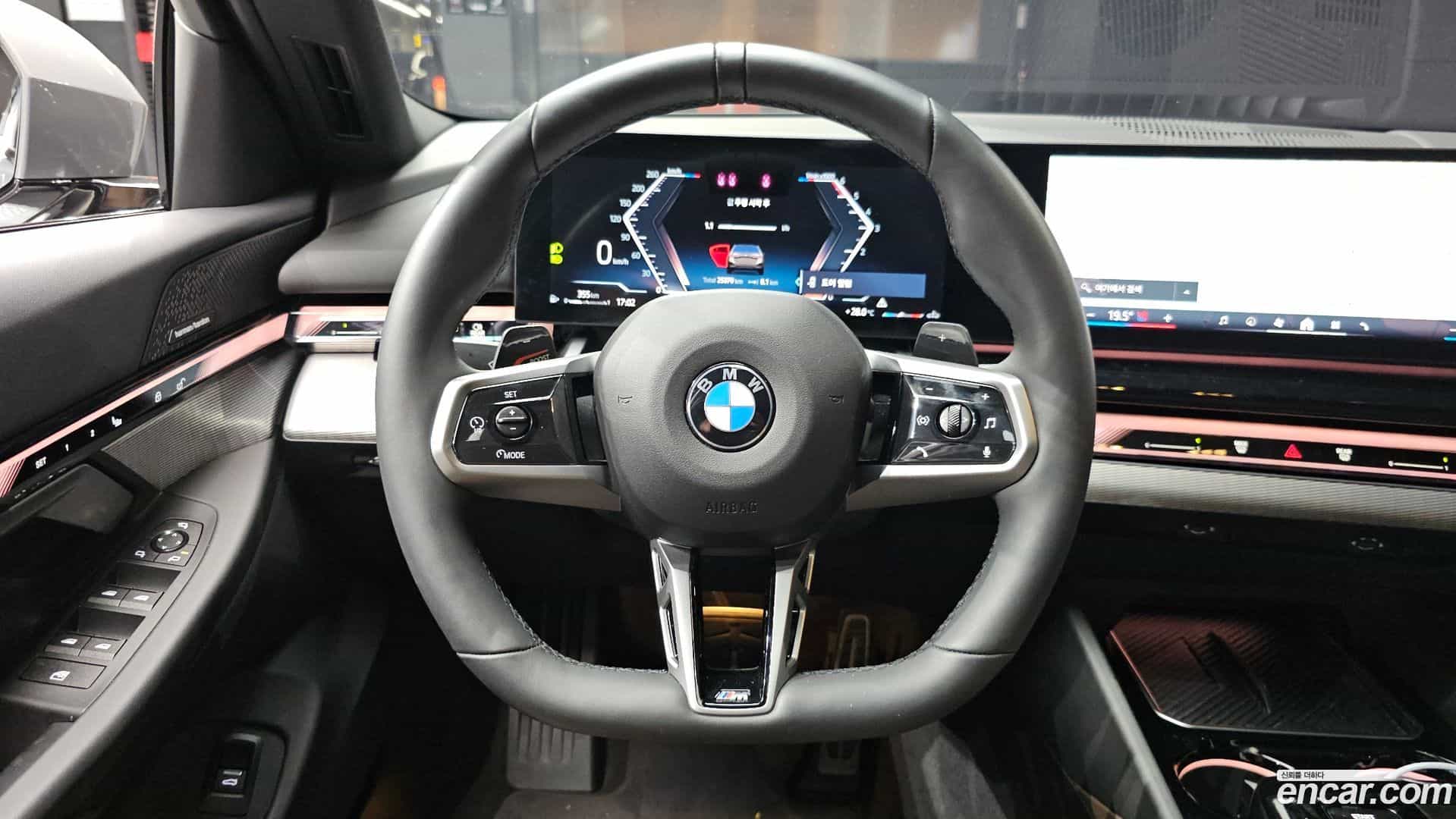 5-Series BMW 2025.4-OPTION-017