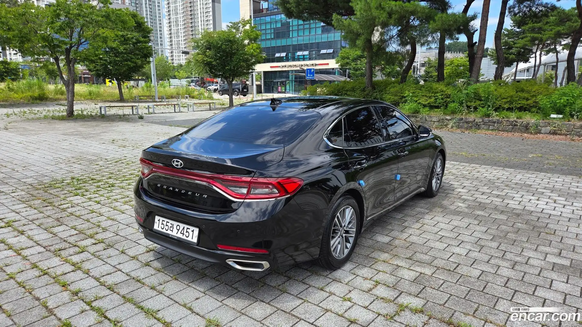 Grandeur Hyundai 2017.11-OUTER-004