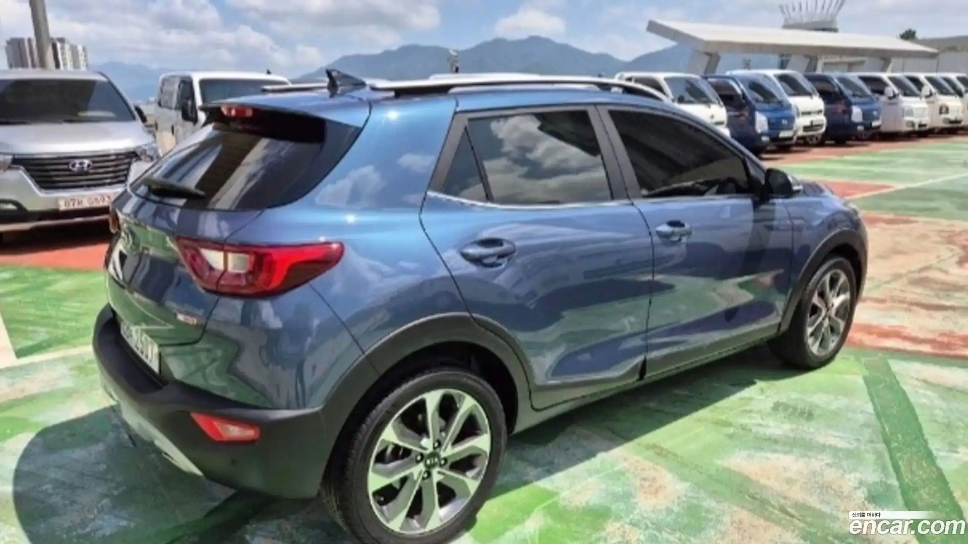 Stonic Kia 2018.7-OUTER-002