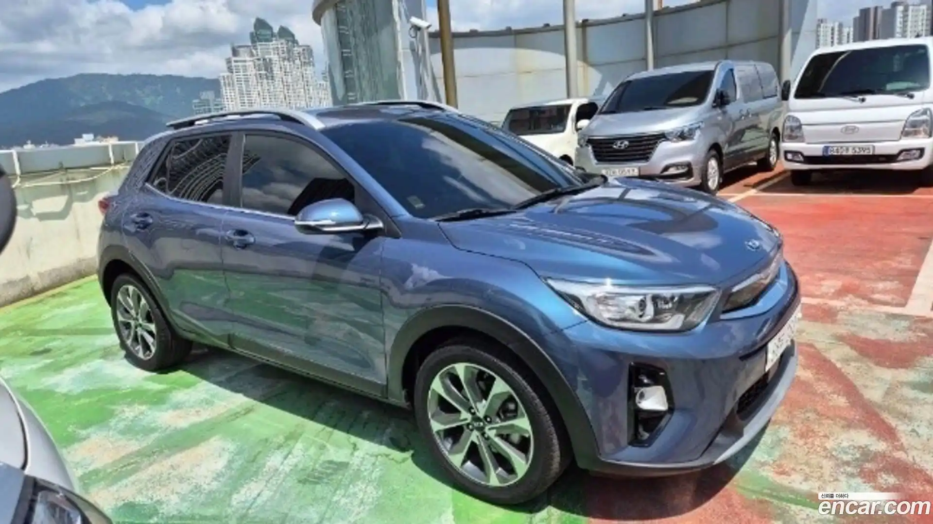 Stonic Kia 2018.7-OUTER-005