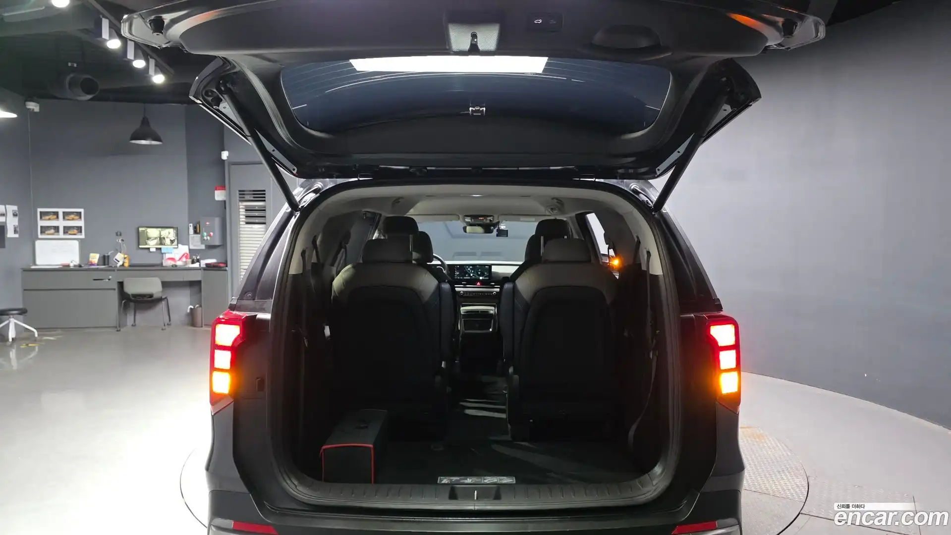 Canival Kia 2024.6-OPTION-024