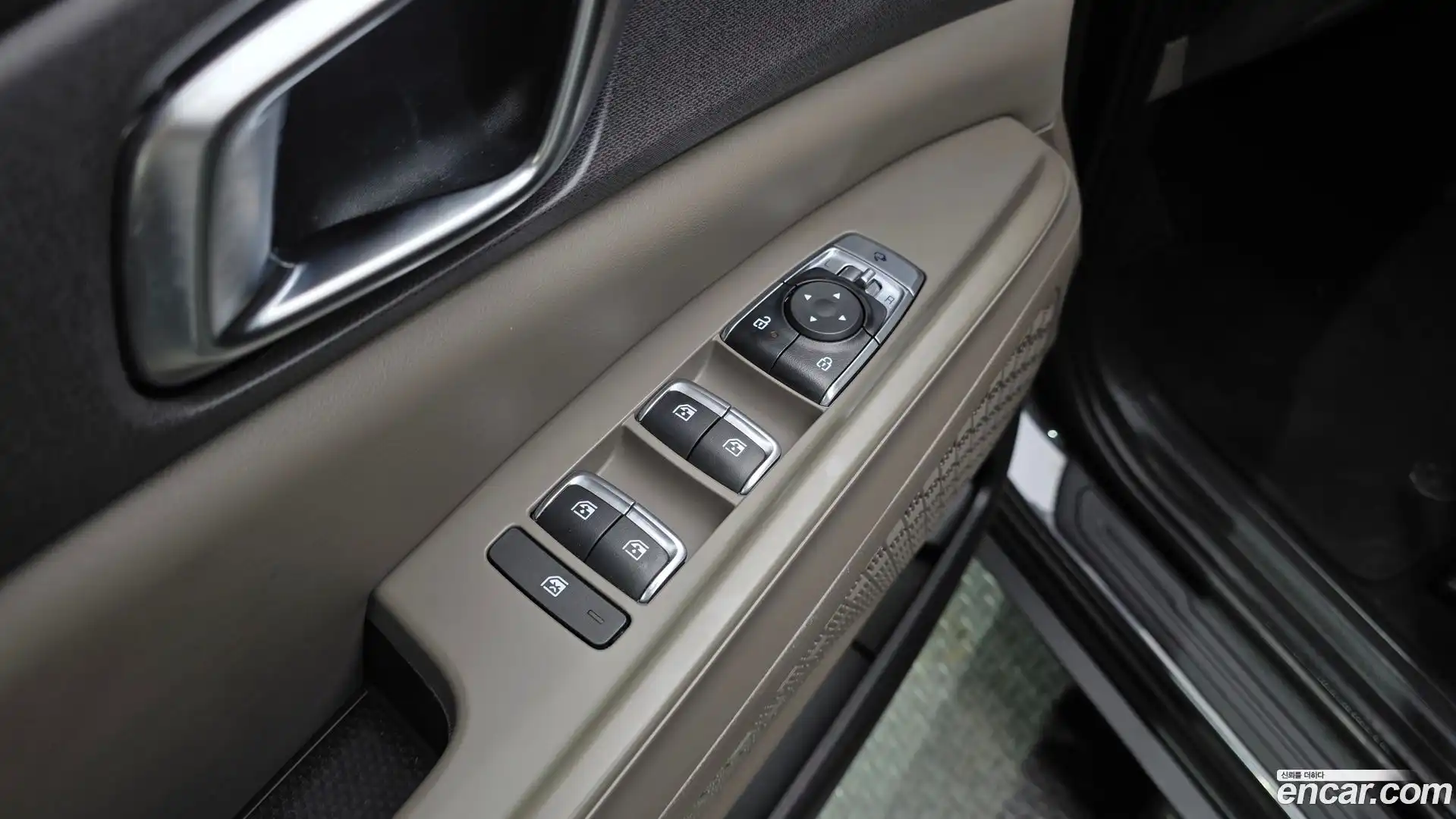 Canival Kia 2024.6-OPTION-041