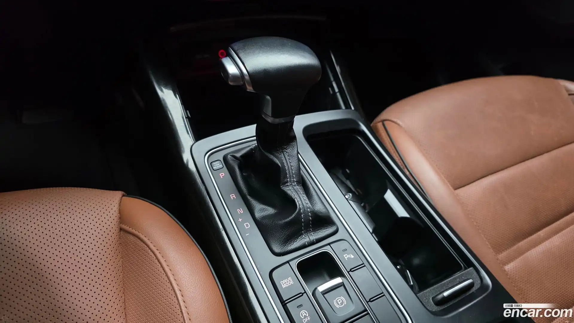 Sorento Kia 2018.0-INNER-009