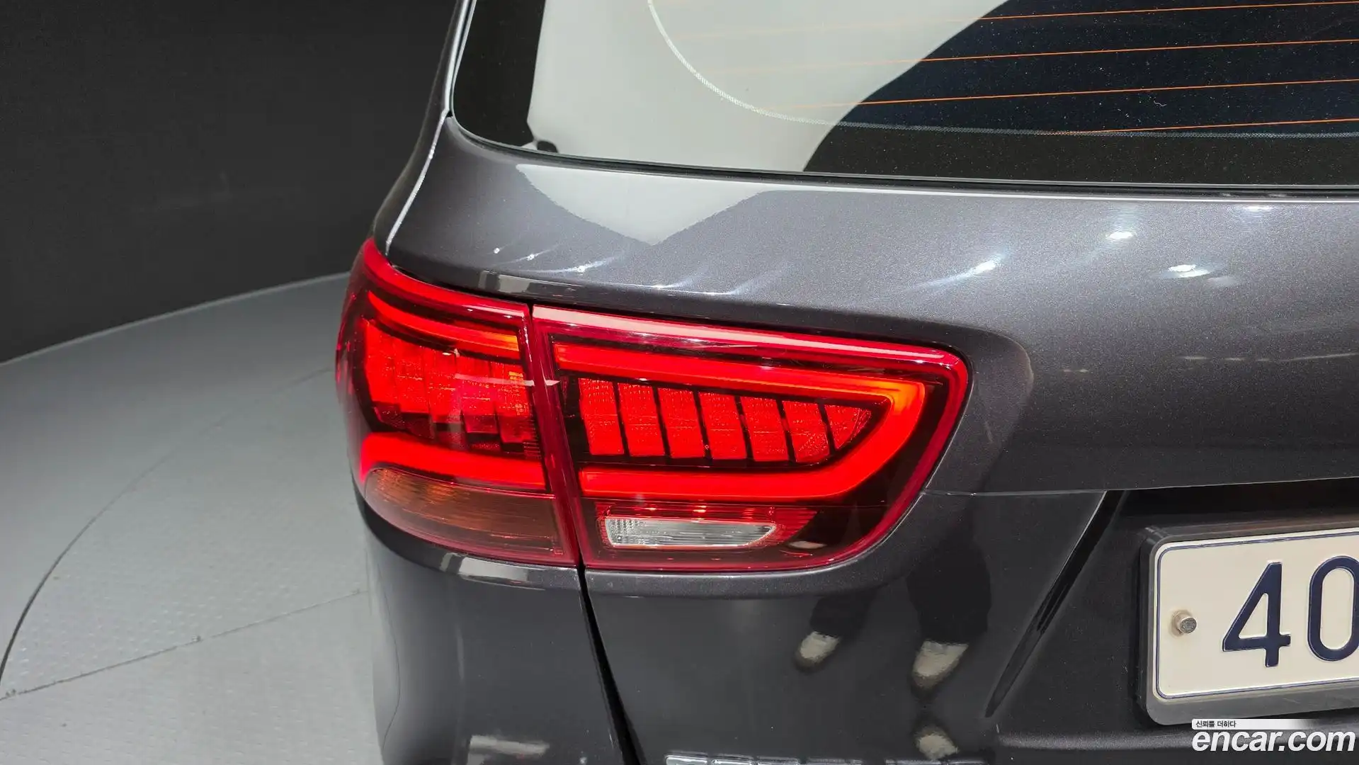 Sorento Kia 2018.0-OUTER-033